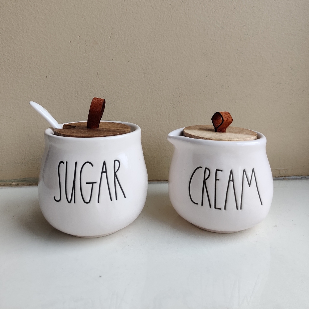 Rae Dunn Cream and Sugar set. Brand new.
